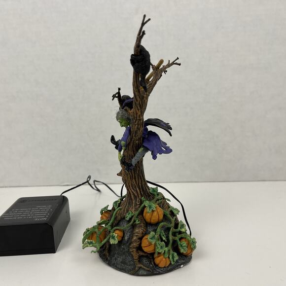 Dept 56 Village Accessories Halloween Witch Crash 56-53056 Spinning Head - Picture 5 of 7